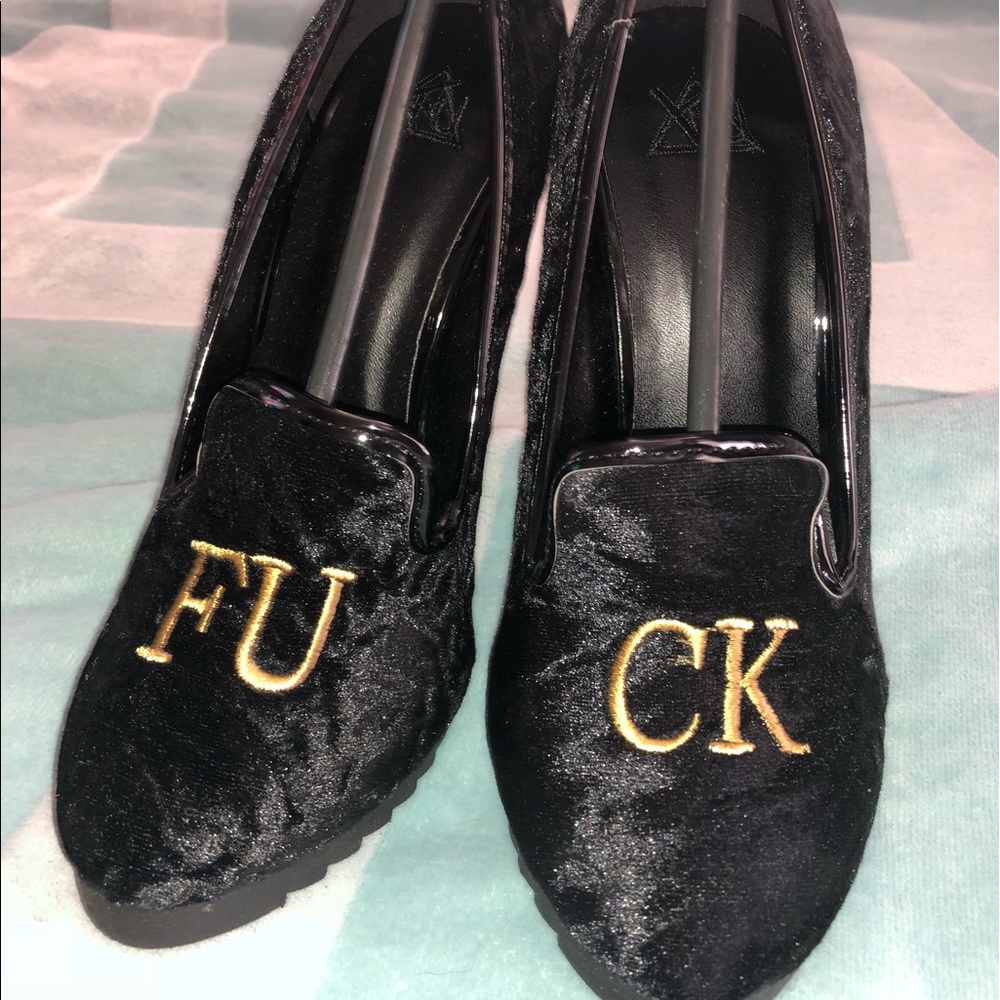 Fuck high heels 👠